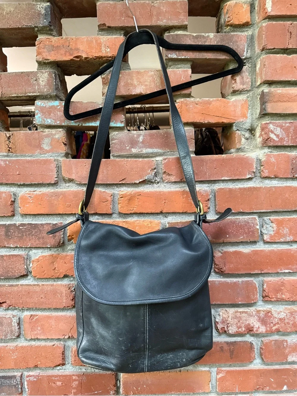 Vintage Coach Whitney Black Leather Flap Shoulder Bag Style 4115
